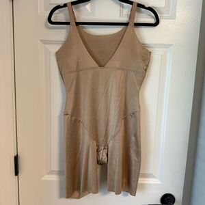 FLEXEES by Maidenform Shiny Ultra Firm Control Wear Your Own Bra Shaping Singlet